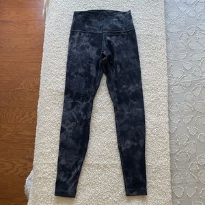 Women’s lululemon Align High-Rise Leggings 28’’ Size 6